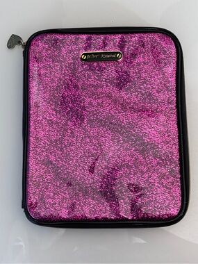 Betsey Johnson Glitter iPad Sleeve/Case – Pink